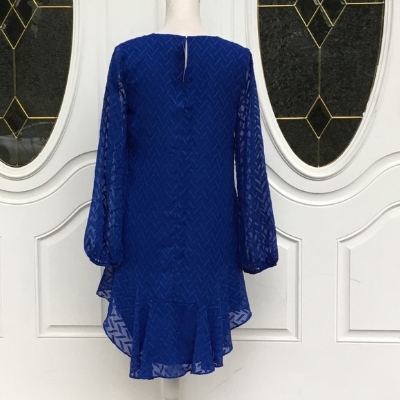 BCBG  DRESS - Picture 2 of 7